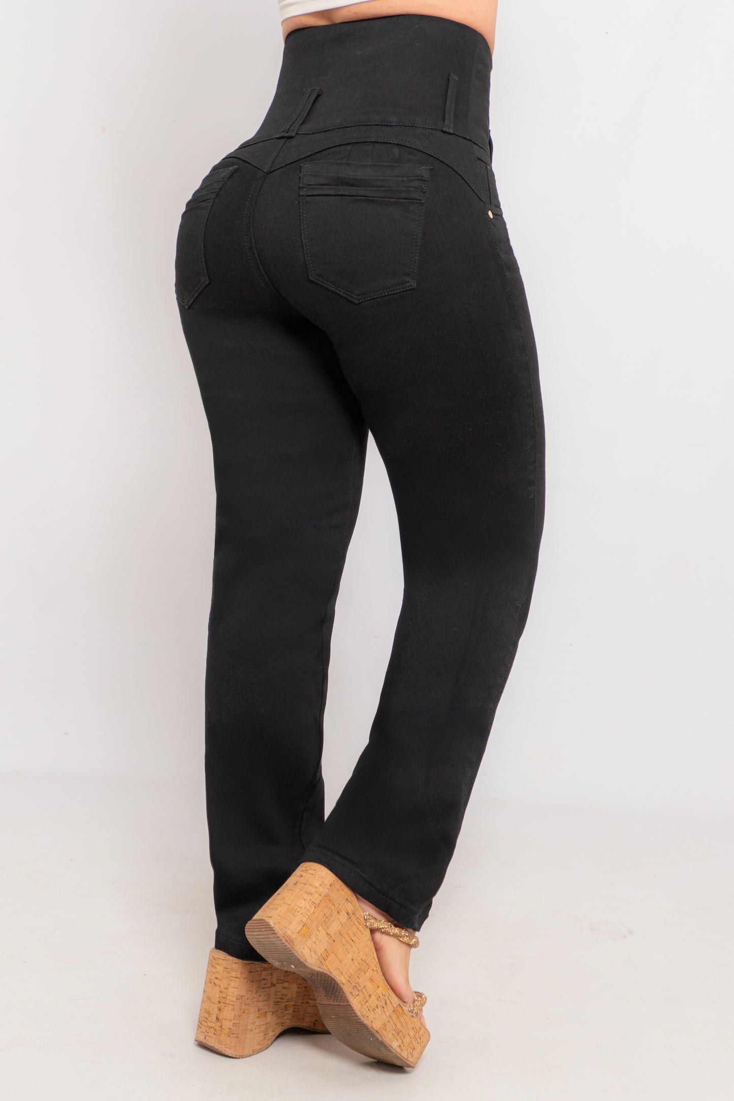 Jeans Tiro Alto Negro Control Abdomen