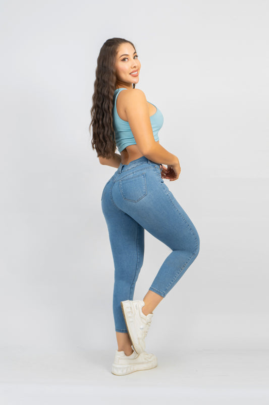 Jeans Skinny bolsillos frontales